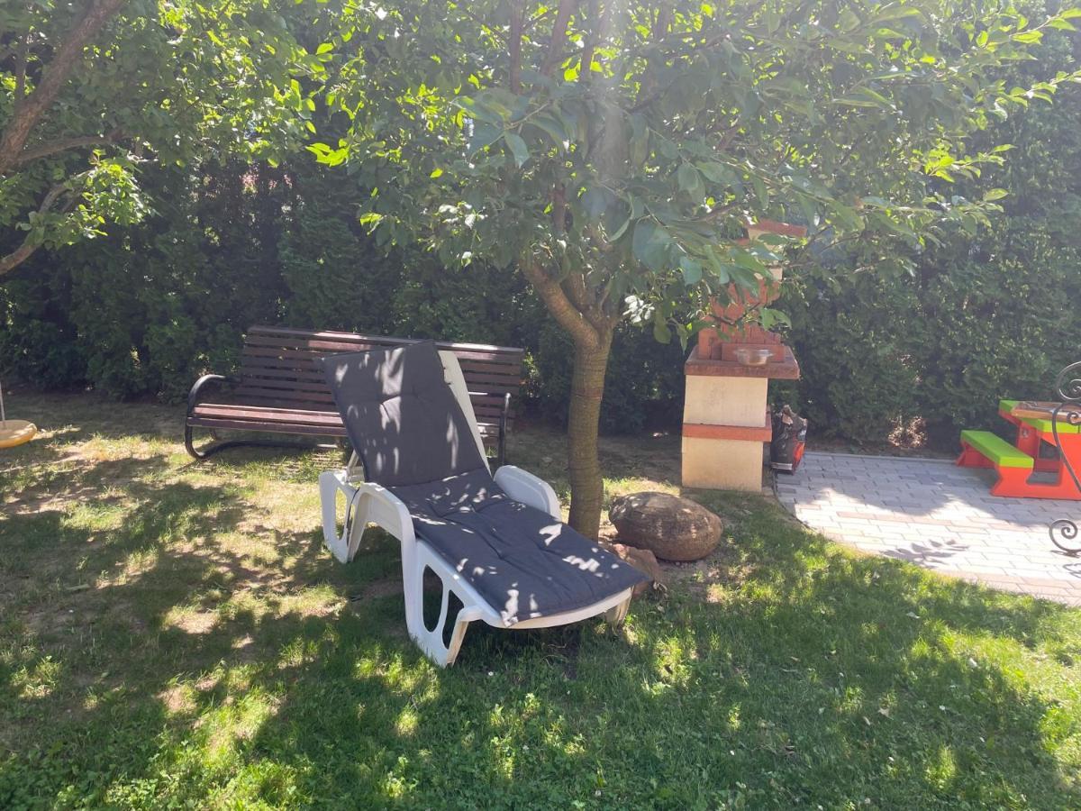 פוניארצוושהג' Jasmin Apartment House מראה חיצוני תמונה