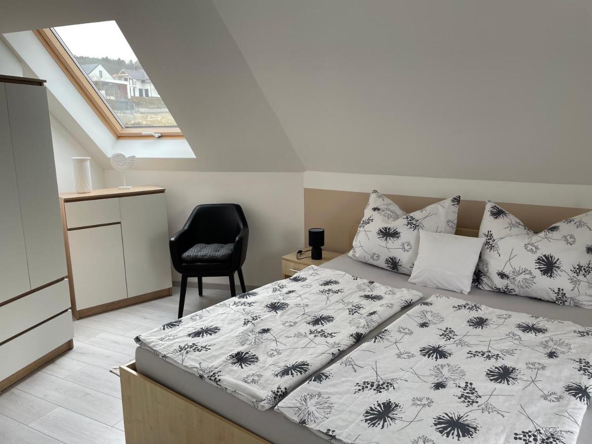 פוניארצוושהג' Jasmin Apartment House מראה חיצוני תמונה