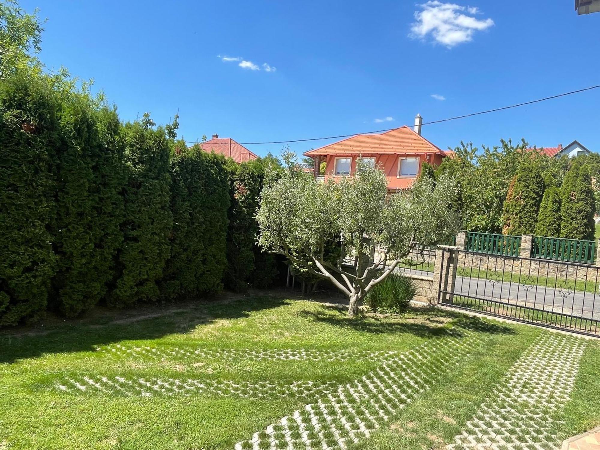 פוניארצוושהג' Jasmin Apartment House מראה חיצוני תמונה
